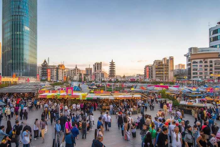 丹东生活广场；丹东生活广场有哪些