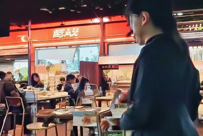 红楼梦生活实际读后感，红楼梦的读后感500字,要有生活实际