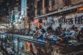 成都酒吧夜生活；成都酒吧夜生活哪里好玩