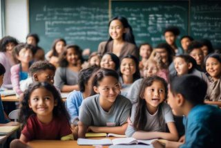 从生活中学会微笑中考满分作文；从生活中学会微笑作文800字