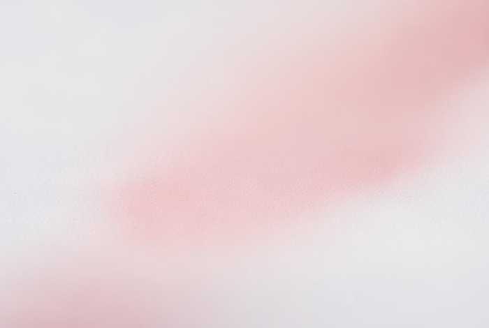 接触性出血是淡粉色是怎么回事；接触性出血是粉色的是怎么回事