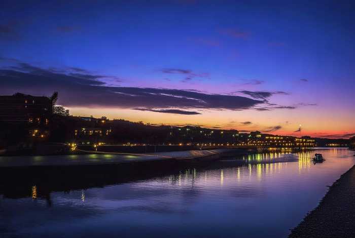 君兰国际高尔夫生活村夜晚 君兰国际高尔夫生活村别墅