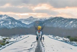 低碳生活人人有责开场白80字（低碳生活人人有责主题班会开场白）