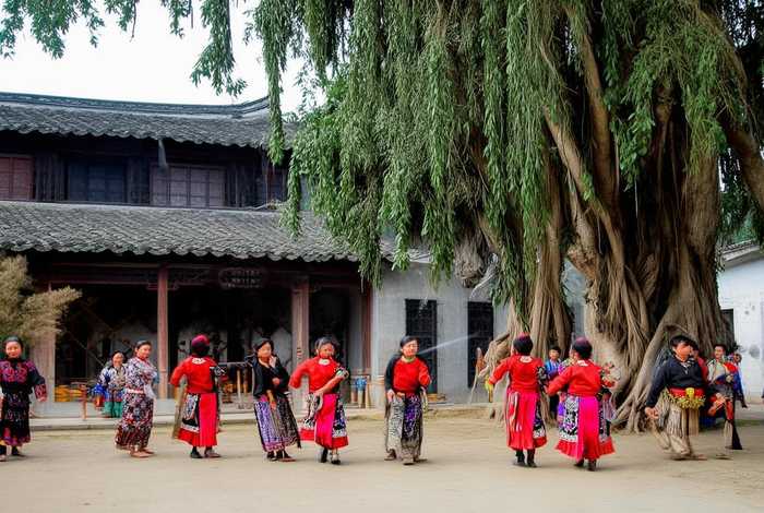 定安生活习俗；定安的风俗