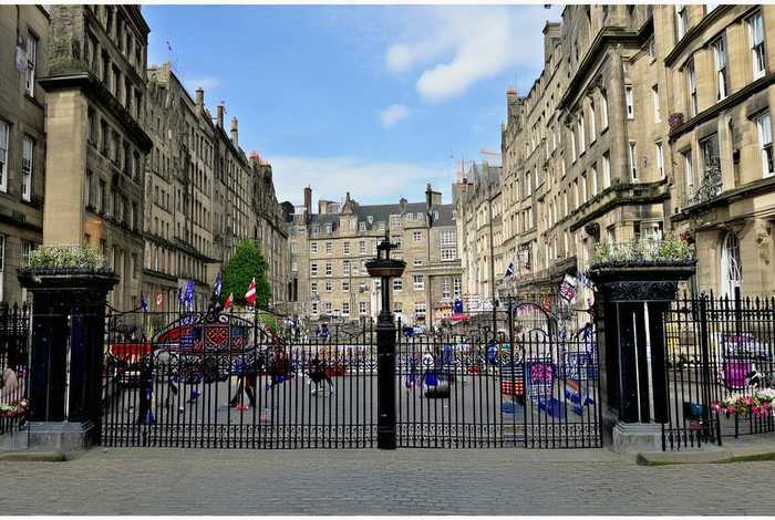 爱丁堡生活馆（爱丁堡生活馆怎么样）