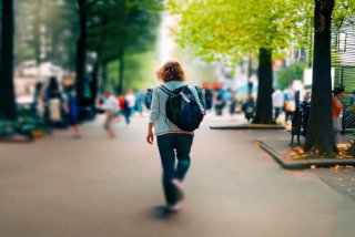 个人活动；写实记录个人活动