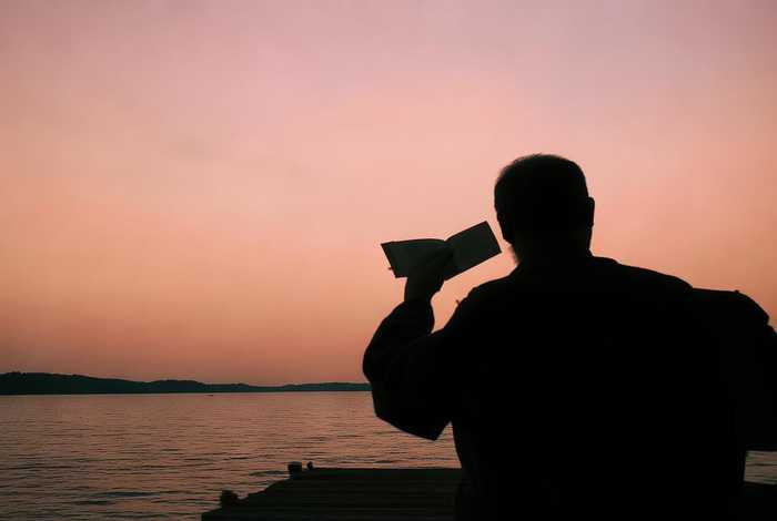 假如生活欺骗了你原 - 假如生活欺骗了你原文及翻译