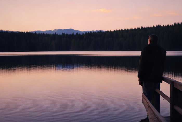 假如生活欺骗了你配乐伴奏 假如生活欺骗了你配乐伴奏视频