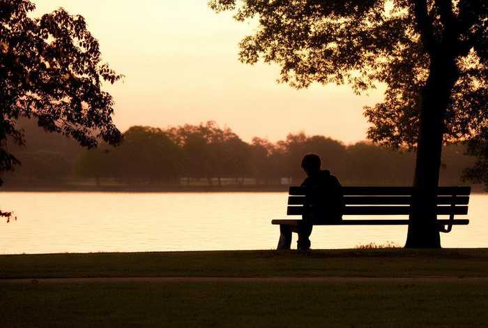 生活的忧愁文案（生活的忧愁文案怎么写）