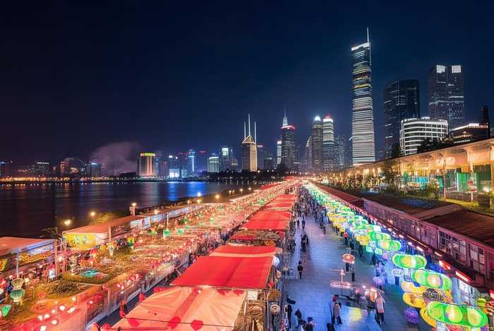 上海浦东新区夜生活；上海市浦东新区夜市