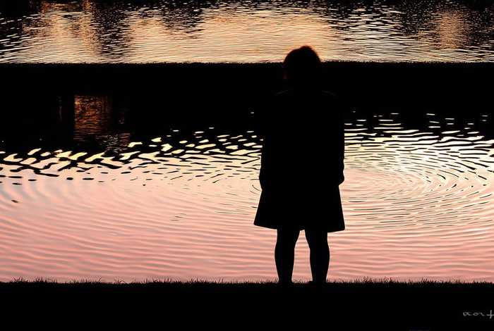 生活总是让人猝不及防的感慨句子（生活总是让人猝不及防的感慨句子怎么写）