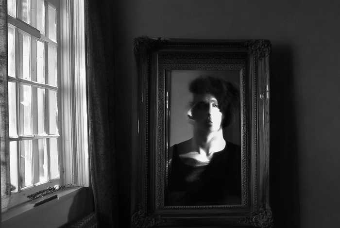 生活是一面镜子文案（生活是一面镜子文案怎么写）