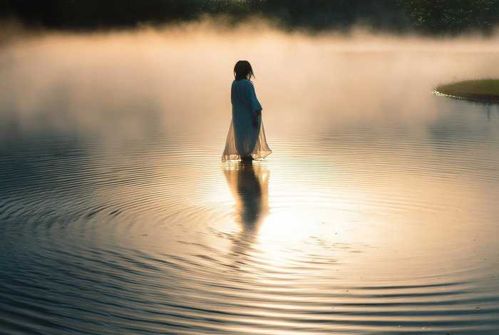 生活倒影苏运莹歌词、生活倒影苏运莹歌词完整版