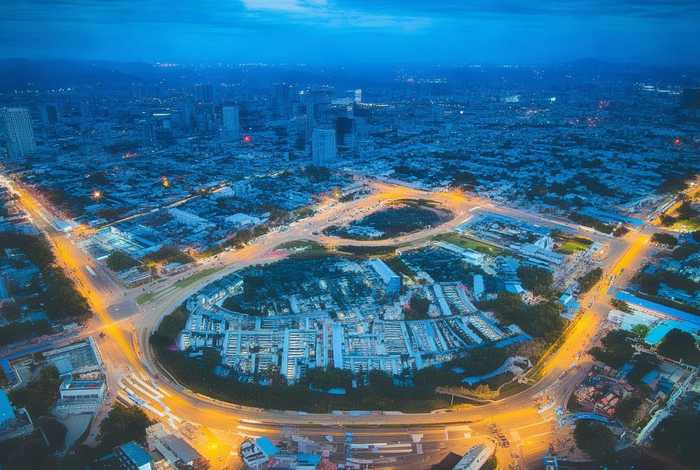 生活是柴米油盐酱醋茶完整版 生活是柴米油盐酱醋茶,但我们依旧可以选择浪漫的生活