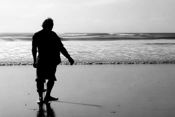 生活在海边的人；生活在海边的人的性格