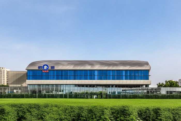 生活本色实业有限公司；深圳市生活本色实业有限公司