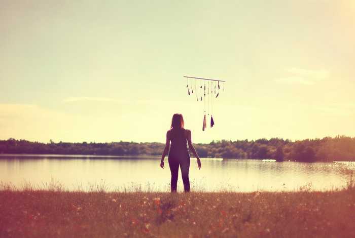 生活从不相信眼泪风语、生活从不相信眼泪风语是什么歌 生活从不相信眼泪风语、生活从不相信眼泪风语是什么歌