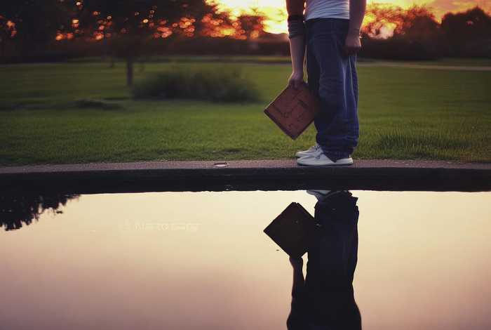 生活是自己的下半句，生活是自己的下半句话