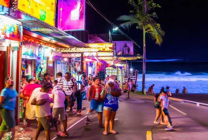 普吉岛夜生活；普吉岛夜生活服务哪里