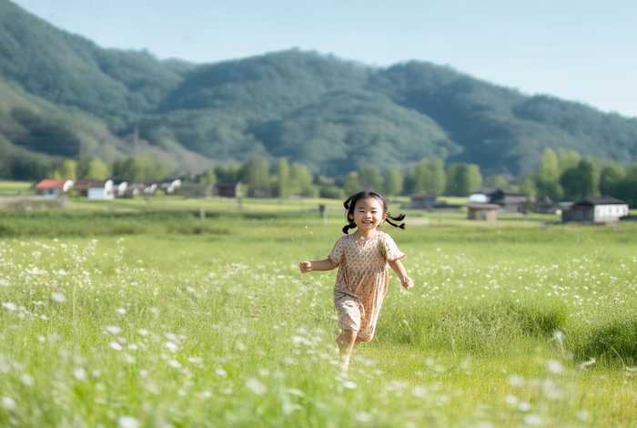 描写农村儿童生活的诗句（描写农村孩子生活的古诗）