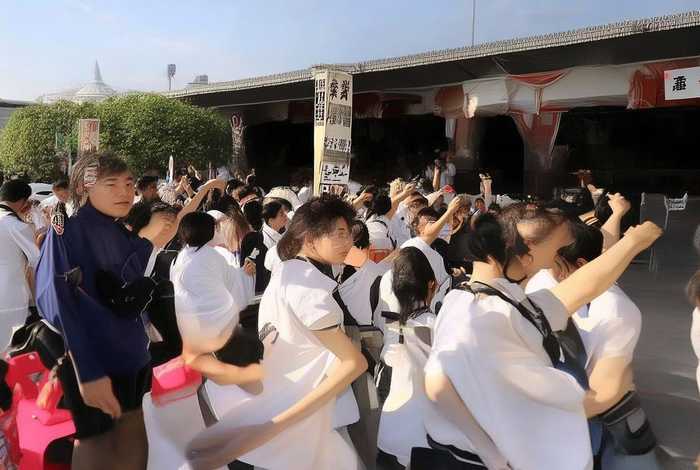 生活化语文教学、生活化语文教学-连接课堂与生活的策略研究