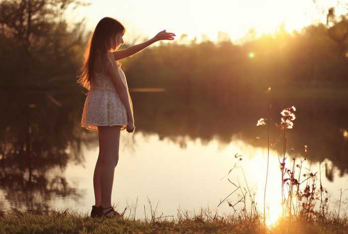 生活的意义到底是什么,是活在当下,还是来日方长 生活的意义到底是什么,是活在当下,还是来日方长？意思