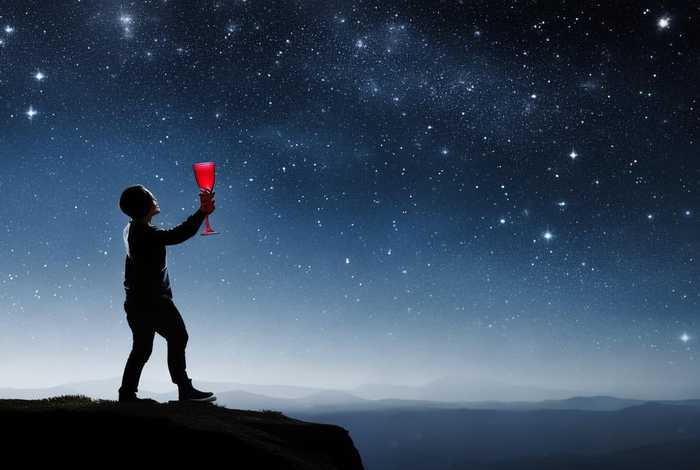 且将生活一饮而尽小说，且将生活一饮而尽读后感