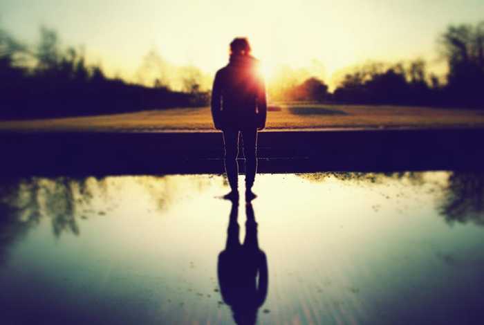 生活是你自己的吗；生活是你自己的吗英文