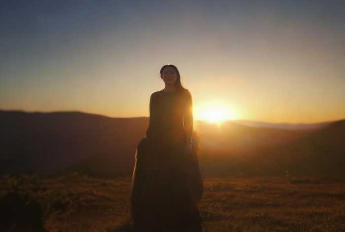 生活启示录片尾曲，生活启示录片尾曲曹芙嘉