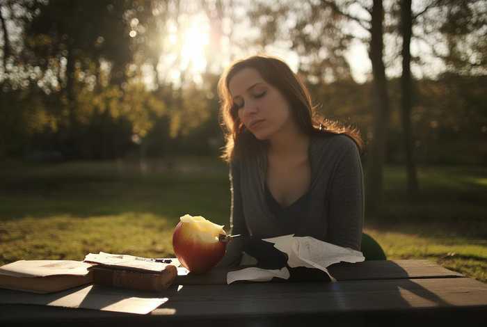 生活中处处有哲学1000字,生活处处有哲学500字 生活中处处有哲学1000字,生活处处有哲学500字