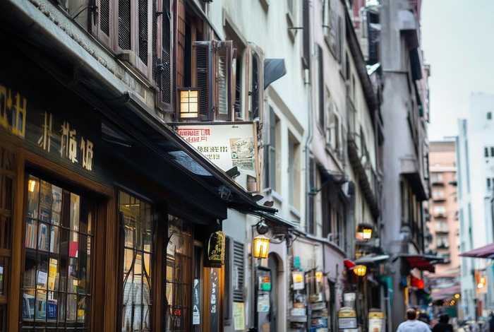 生活·读书·新知三联书店在哪，生活读书新知三联书店在哪个城市