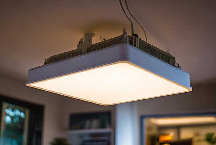 生活区2011(生活区200200方形灯怎么接线) 生活区2011(生活区200200方形灯怎么接线)