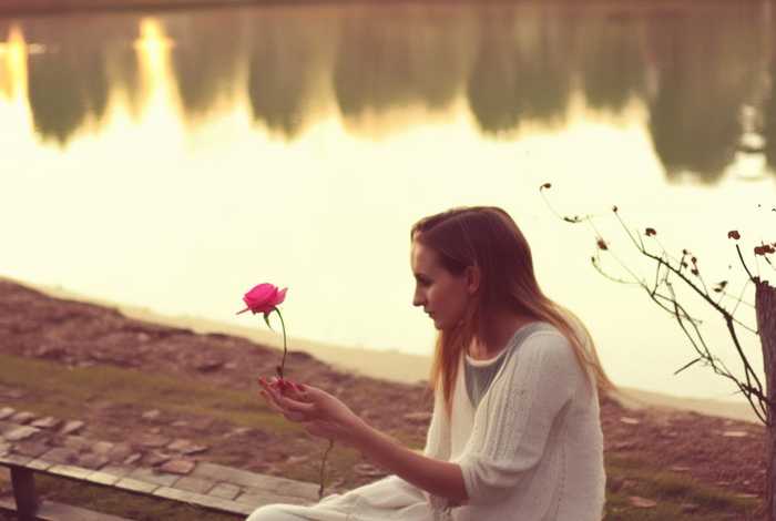 生活教会了我珍惜和放弃（生活教会了我珍惜和放弃是什么歌）