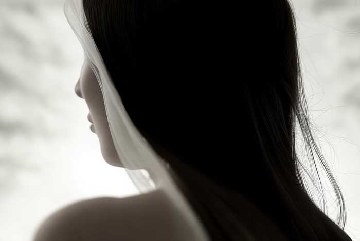 生活照美女背影真实照片 生活照美女背影真实照片图片