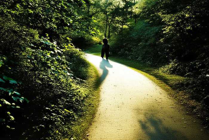 生活不就是这样吗一路走一路离开、生活不就是这样吗一路走一路离开是什么歌 生活不就是这样吗一路走一路离开、生活不就是这样吗一路走一路离开是什么歌