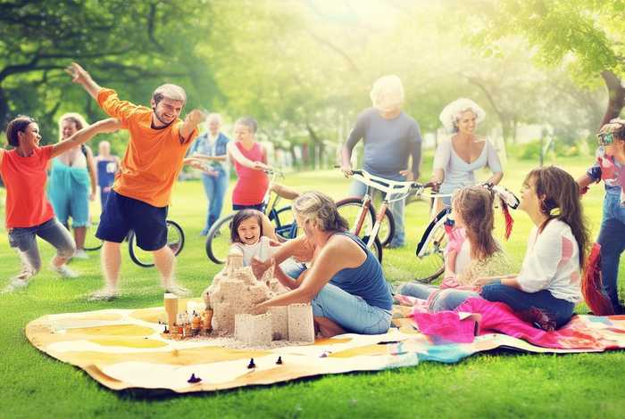 生活因快乐而精彩300全文600字 - 生活因快乐而精彩300全文600字怎么写