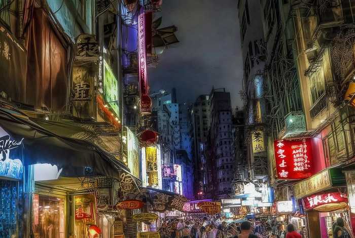 七一阳光生活广场楼道图片（七一阳光生活广场楼道图片高清）