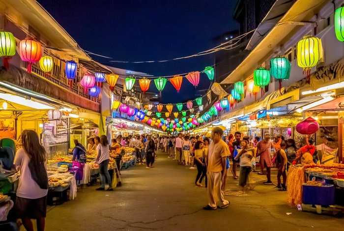 普吉岛夜市在哪里，普吉岛夜市在哪里啊