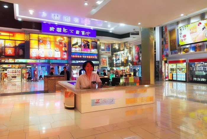 胖东来生活广场电话许昌；许昌胖东来生活广场前台电话