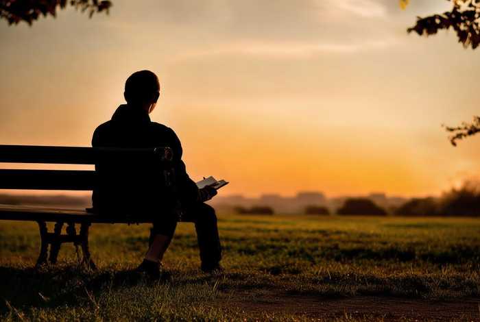 生活感慨的话发朋友圈（生活感慨的话发朋友圈文案）