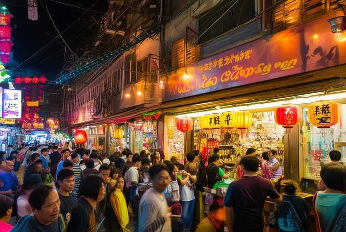 南昌699生活空间夜市；南昌699生活空间店在哪里？