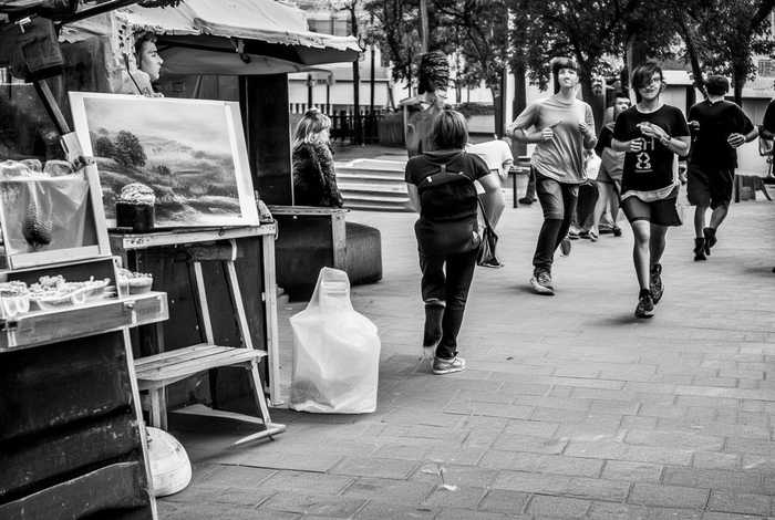 生活中自相矛盾的事200字（生活中自相矛盾的事情200字）