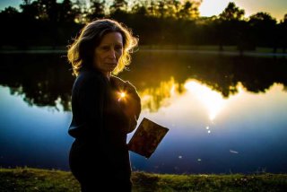 生活告诉我要坚强的句子；生活告诉我要坚强的句子简短