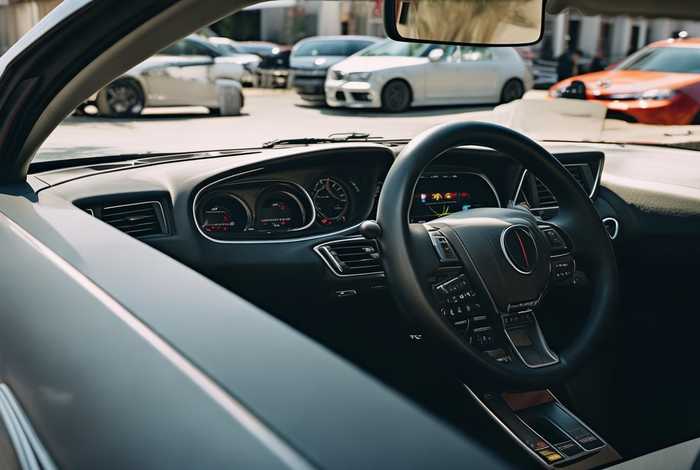 生活中的倒车入库技巧视频（现实生活中的倒车入库技巧视频）