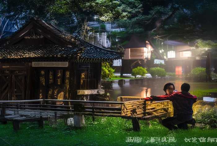 生活情况简介20字（生活情况简介20字左右）