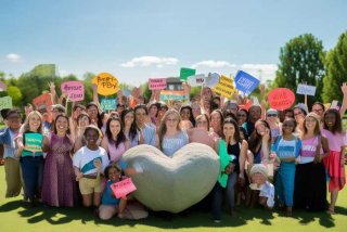 生活美好正能量的句子；生活美好正能量的句子图片