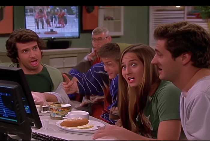 生活大爆炸第一季中英字幕百度云；生活大爆炸第一季中英字幕百度云资源