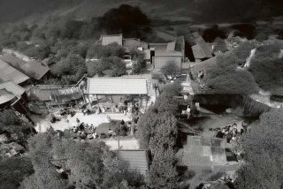 描写学校生活的一段话；描写学校生活的一段话50字