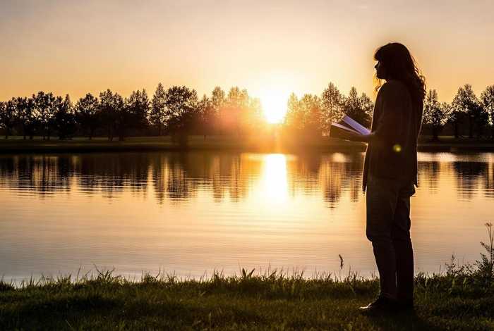 生活感悟经典句子简短励志（生活感悟经典句子简短励志短句）