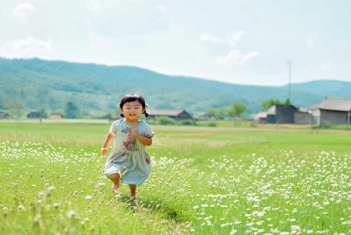 描写农村儿童生活的诗句（描写农村孩子生活的古诗）